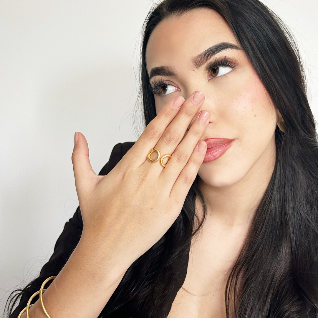Anillo Hole