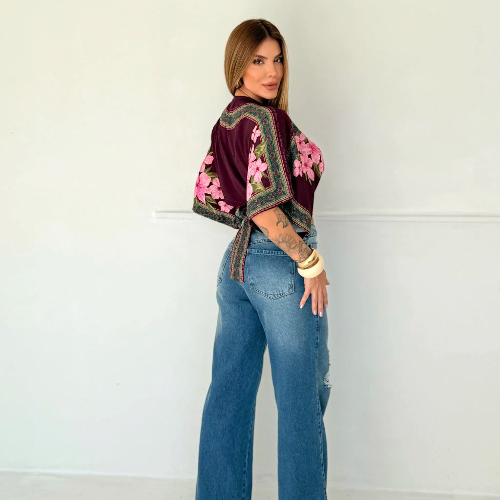 Blusa Morcego Floreça Granate