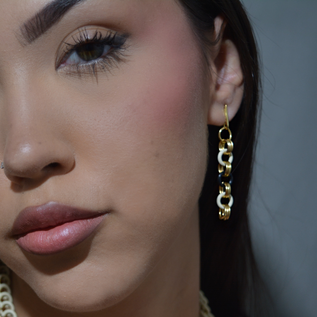 Earrings B&W Rubber